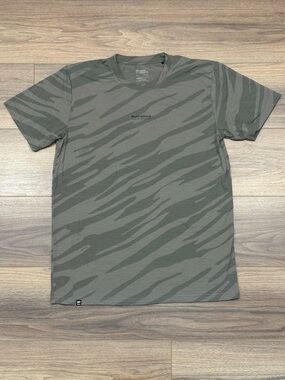 Mons Royale Icon Merino Air-Con T-Shirt in Undercover Camo Size XL
